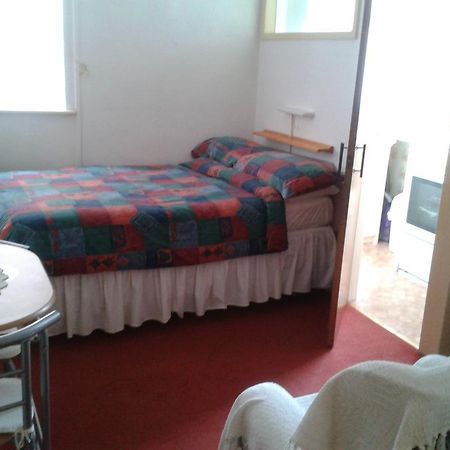 Lyndale Holiday Flats Blackpool Buitenkant foto