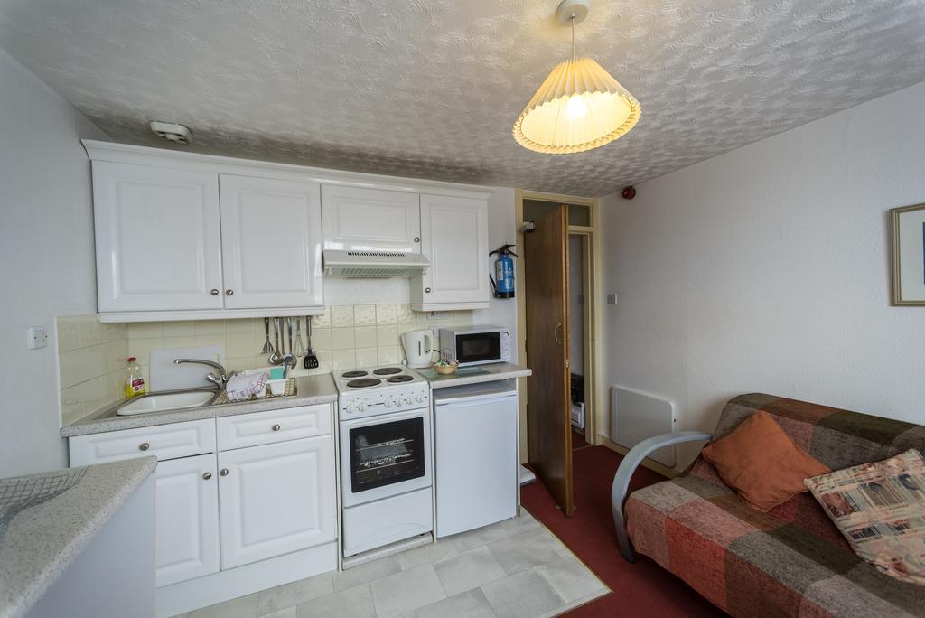 Lyndale Holiday Flats Blackpool Buitenkant foto